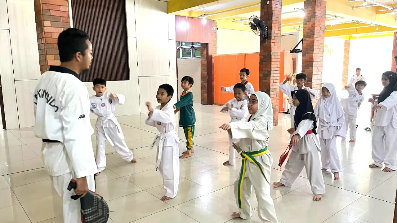 Taek Won Do
